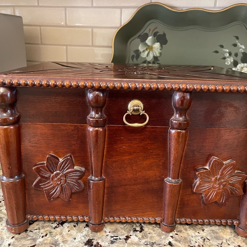 Vintage mahogany jewelry box